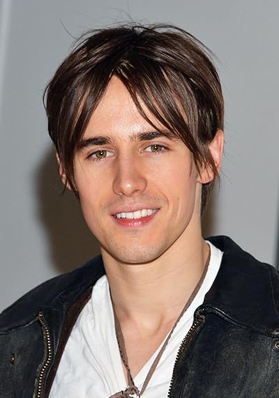 Reeve Carney