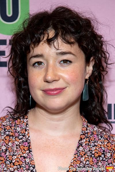 Sarah Steele